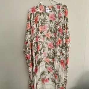 Sheer lightweight Kimono